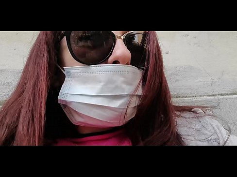 ❤️ Ніколетта мститься своєму сусіду і пісяє в його гаражі (Спеціальний італійський карантин Covid19) ️ Порно у нас ❌️❤